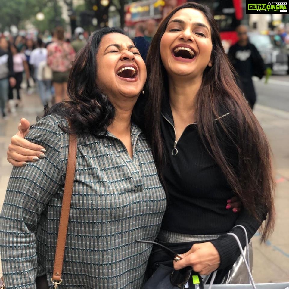 Madhoo Instagram - #joy looks like this ❤️