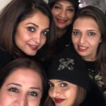 Madhoo Instagram - Happy happy birthday darling leena❤️❤️❤️❤️