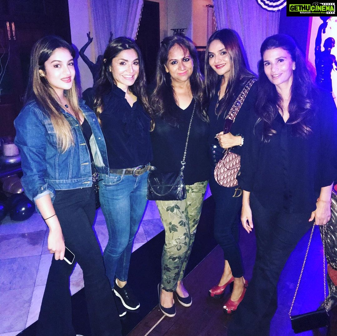 Madhoo Instagram - @tiaradhody ❤️❤️❤️❤️happy happy birthday my darling T. Missed u so much my baby k @keiashahh ❤️❤️❤️❤️❤️