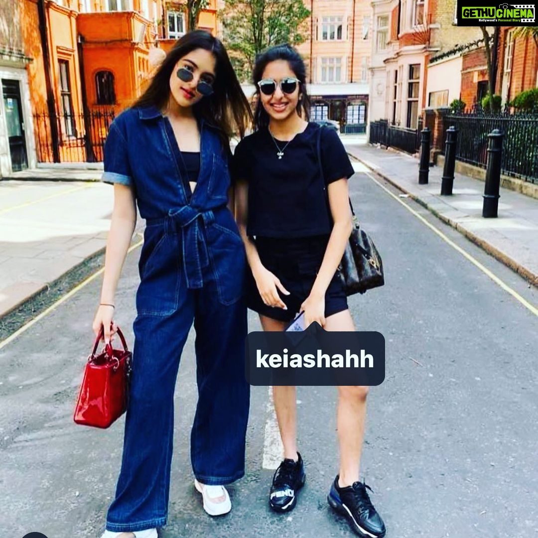 Madhoo Instagram - Wow ❤️❤️❤️these girls are MY BABIES . 🙏🙏🙏🙏❤️❤️❤️