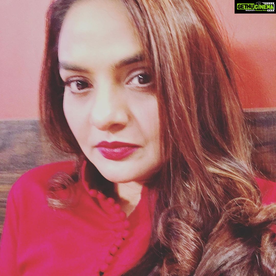 Madhoo Instagram - Another day in paradise ❤️