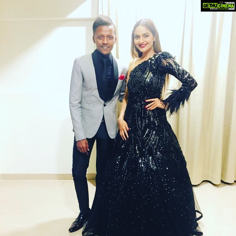 Madhoo Instagram - @sidneysladen u slayed ❤️❤️❤️