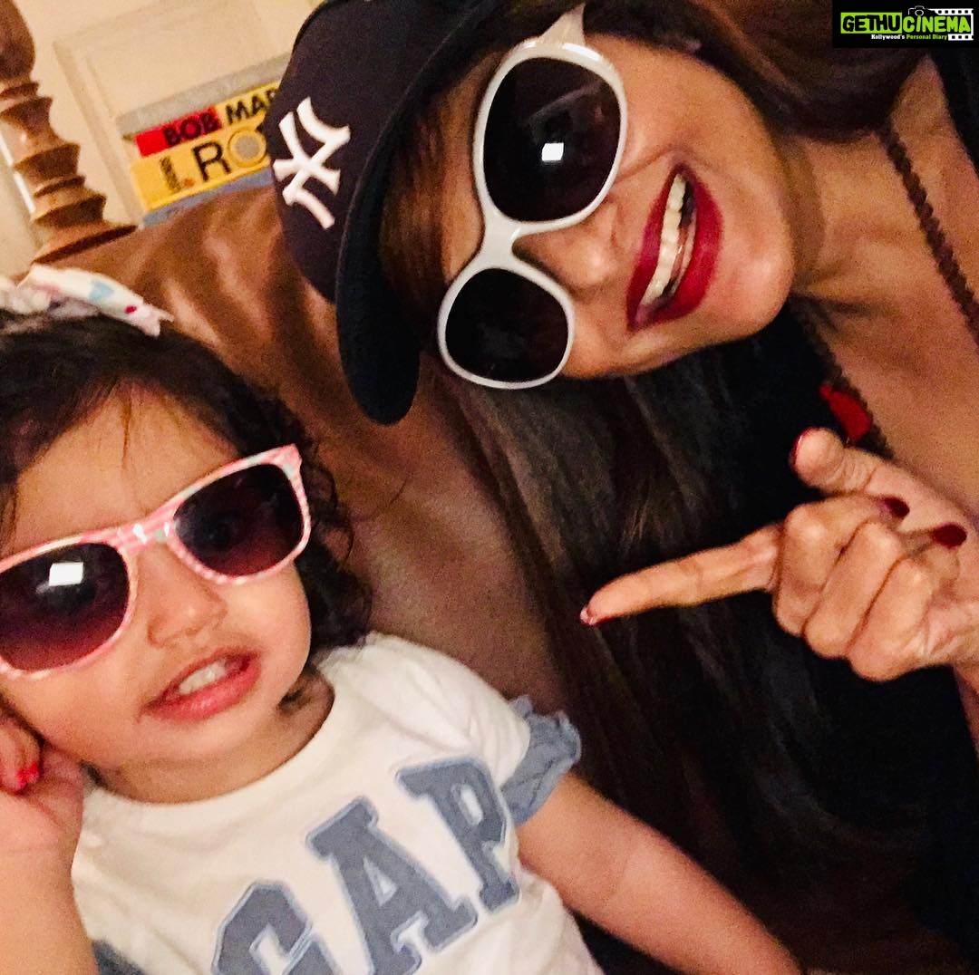 Madhoo Instagram - Twinning with my gorgeous grand niece ❤️❤️❤️❤️❤️❤️ @imeshadeol