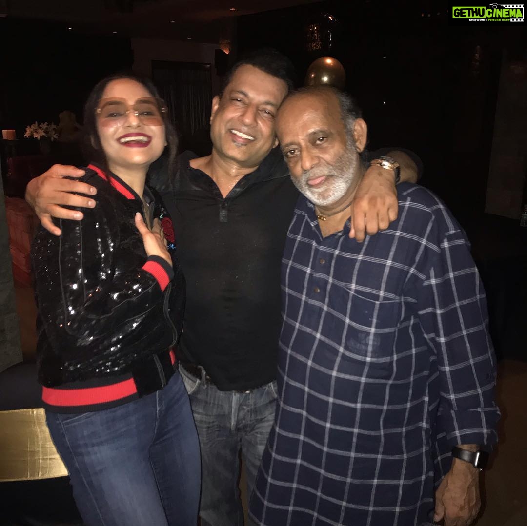 Madhoo Instagram - @pareshghelani HBD❤️❤️❤️❤️