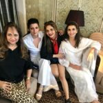 Madhoo Instagram - @rhea100 @priyakakarkapur @sharmillakhanna ❤️