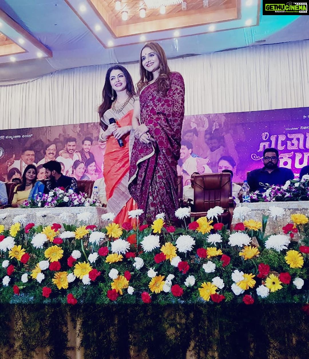 Madhoo Instagram - SEETARAMA KALYANA ❤️❤️❤️ @Bhagyashree