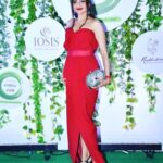 Madhoo Instagram - @rims1978 thank you Rima for the clutch .love it ❤️❤️❤️❤️