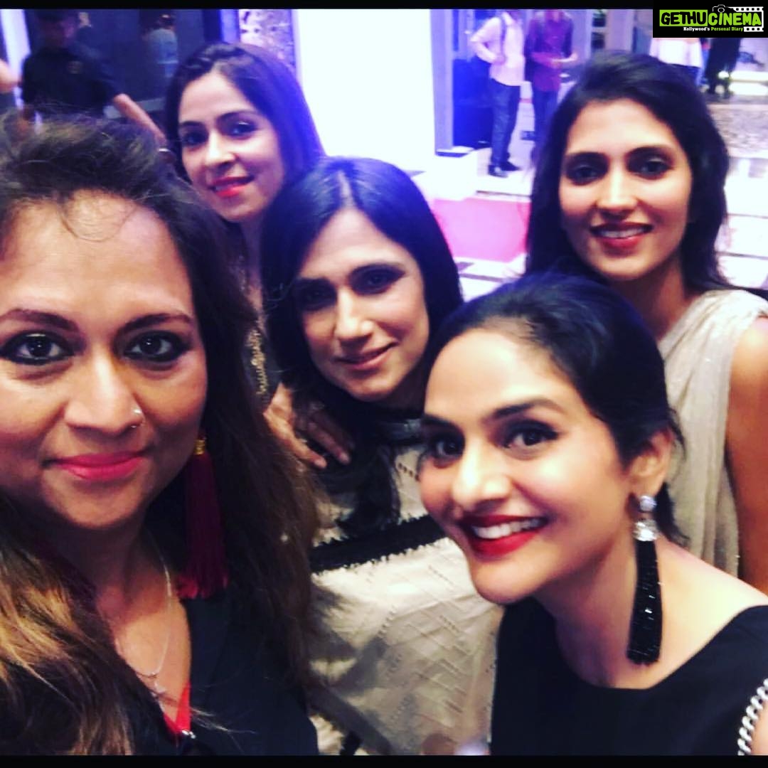 Madhoo Instagram - ❤️ The St. Regis Mumbai