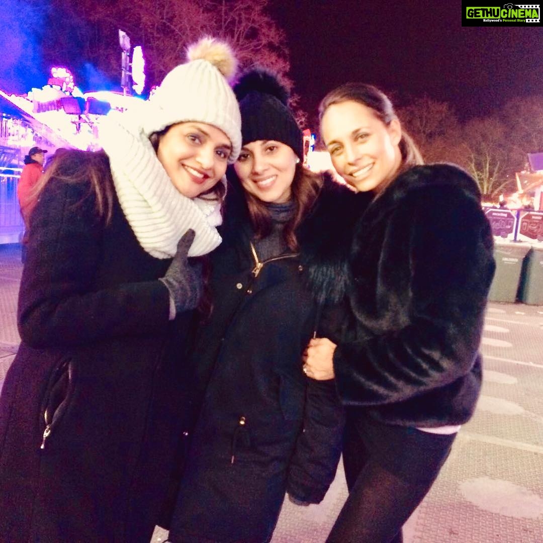 Madhoo Instagram - @celinawadia happy birthday darling c❤️