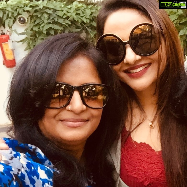 Madhoo Instagram - @sailakshmi2402 happy happy birthday ❤️