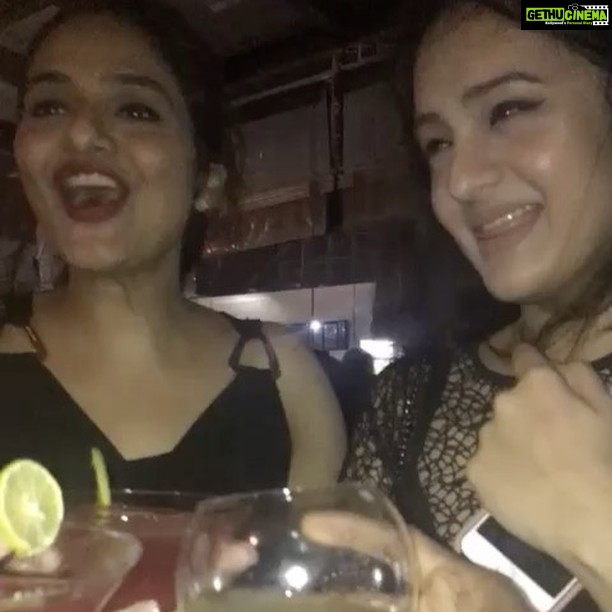 Madhoo Instagram - AMU missing u already princess. Have a blast ❤️❤️❤️
