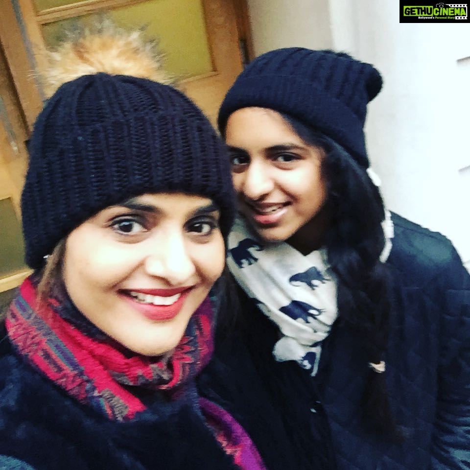 Madhoo Instagram - Miss u my princess A❤️