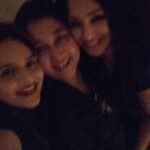 Madhoo Instagram - Bollywood rocks ❤️
