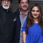 Madhoo Instagram – 😍
