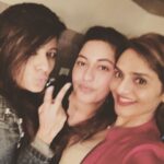 Madhoo Instagram – 😜