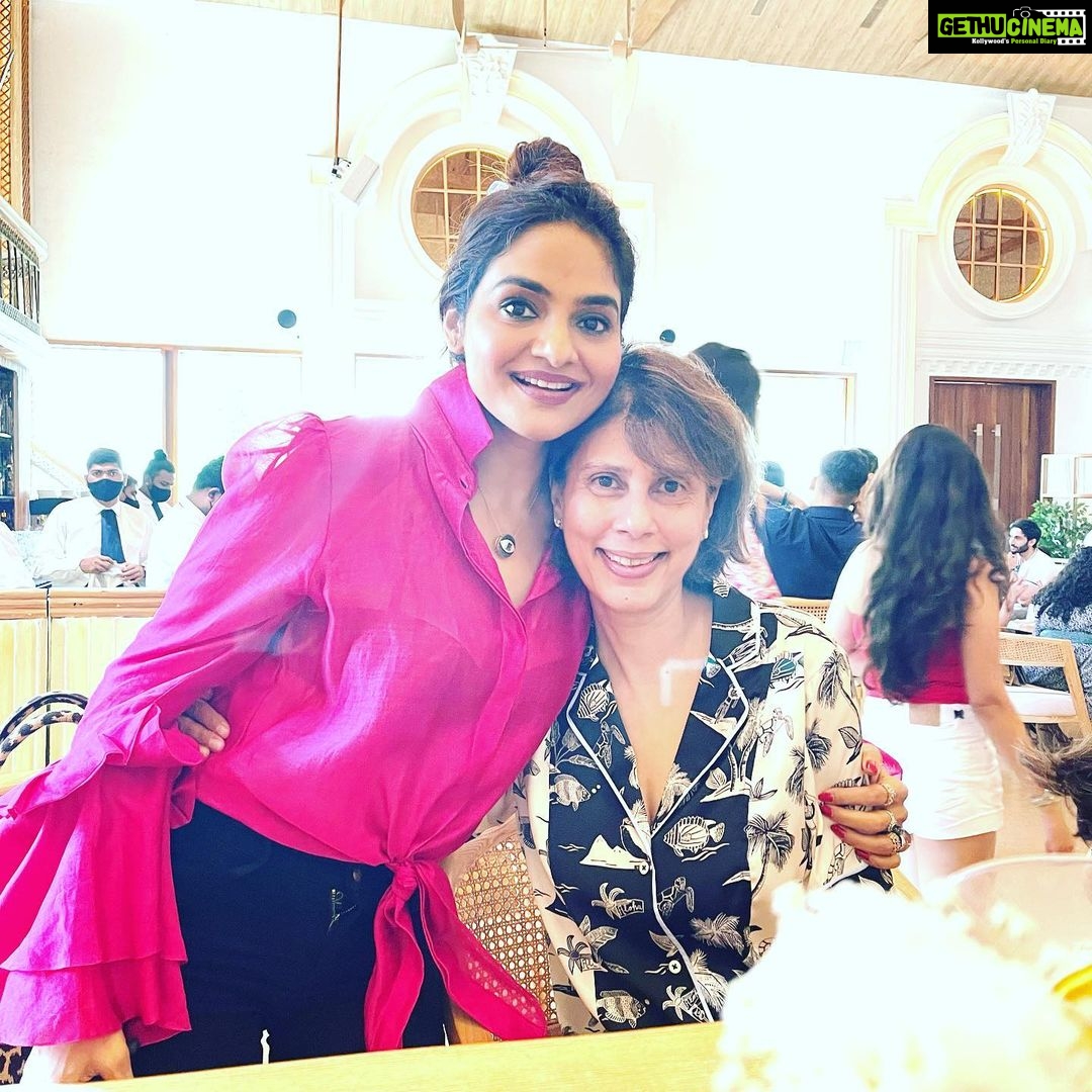 Madhoo Instagram - @tulsichellaram 💜💜💜💜💜💜💜