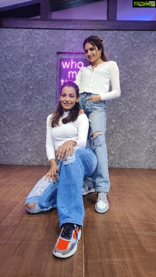 Madhoo Instagram - It was amazing to teach you @keiashahh ❤️ you have come a long way ... So proud you ❤️ it was so much fun ❤️ Thank you @madhoo_rockstar for all the love ❤️ . shot and edited by - @naeem_shootsyou❤️ Studio : @thisis_beat #reelsinstagram #reeloftheday #studentdiaries #ananyaberachoreography #reels #reelitfeelit #merenaseebmein #bollywood #bollywoodsongs