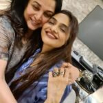 Madhoo Instagram - Happy happy birthday my beautiful @meramyakrishnan 💜💜💜💜💜💜