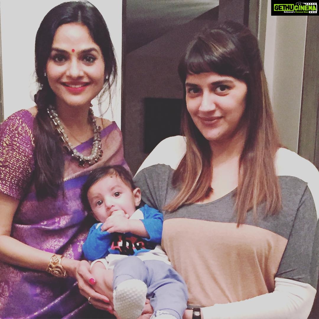 Madhoo Instagram - Grand nephew ❤️❤️❤️❤️❤️❤️feels amazing