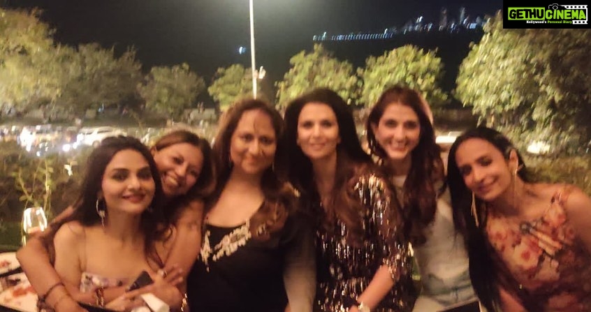 Madhoo Instagram - #just love and gratitude