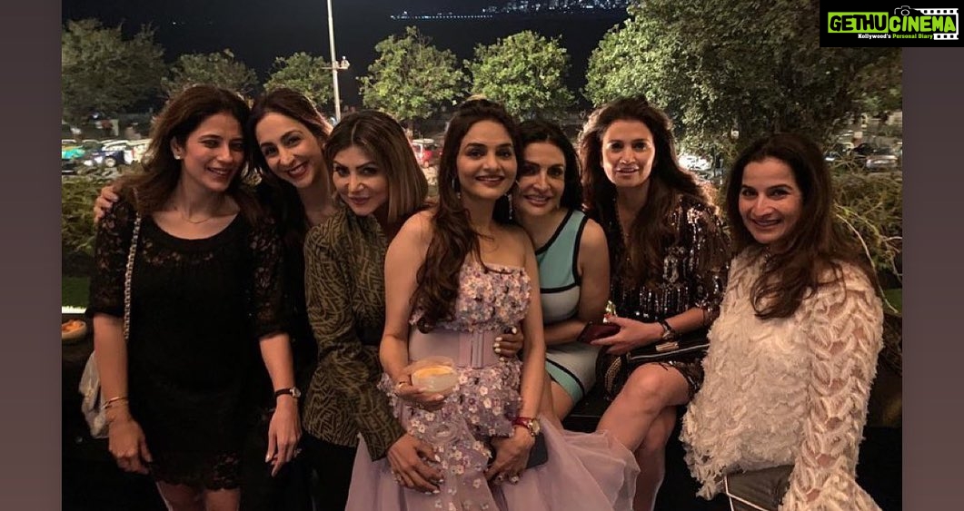 Madhoo Instagram - #just love and gratitude