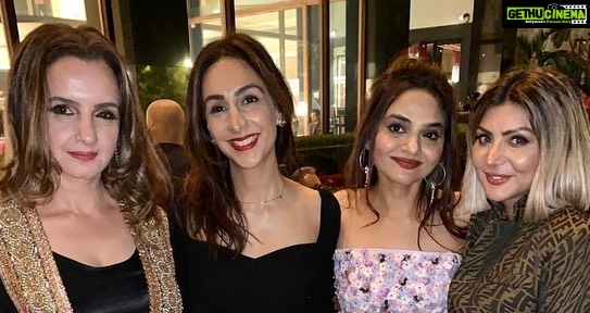 Madhoo Instagram - #just love and gratitude