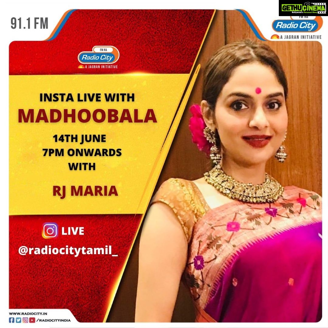 Madhoo Instagram - @radiocitytamil_ @radiocityindia looking Forward to our live Tom 7 pm💜 @vinigini6 pl tell karpagam ❤️🧡