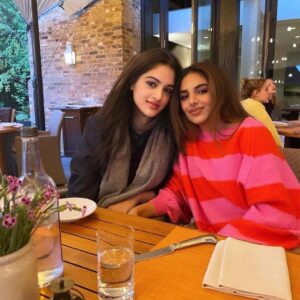 Madhoo Instagram - #gratitude #familylove 💕💞💓🙏