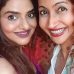 Madhoo Instagram - @mrsearthinternational2016 happy happy birthday 🌸💝