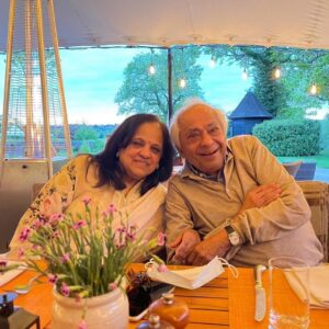Madhoo Instagram - #gratitude #familylove 💕💞💓🙏