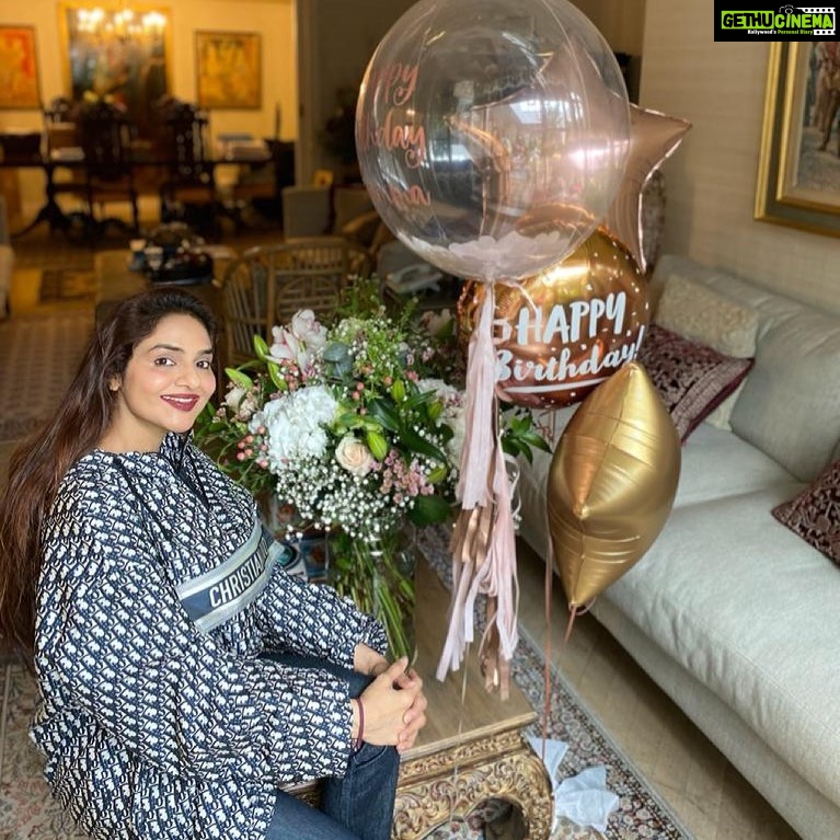 Madhoo Instagram - Blessed blissed gratitude 💜💜💜💜💜