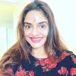 Madhoo Instagram - Happiness #happydemic Smile away pain Walk away ur aches
