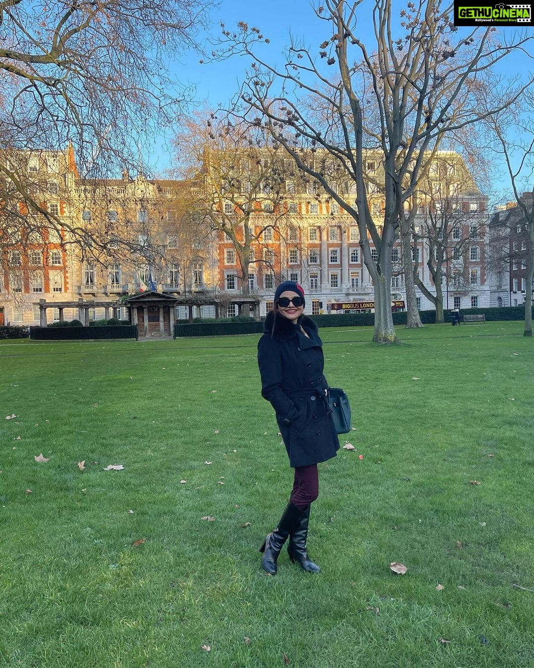Madhoo Instagram - London days β€οΈππΈπΊπΊ