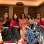 Madhoo Instagram - I wish you all a very Happy Diwali 🪔 ❤️ stay safe and have a blast✨