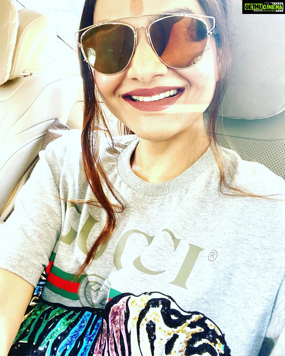 Madhoo Instagram - #lifeisbeautiful 💜