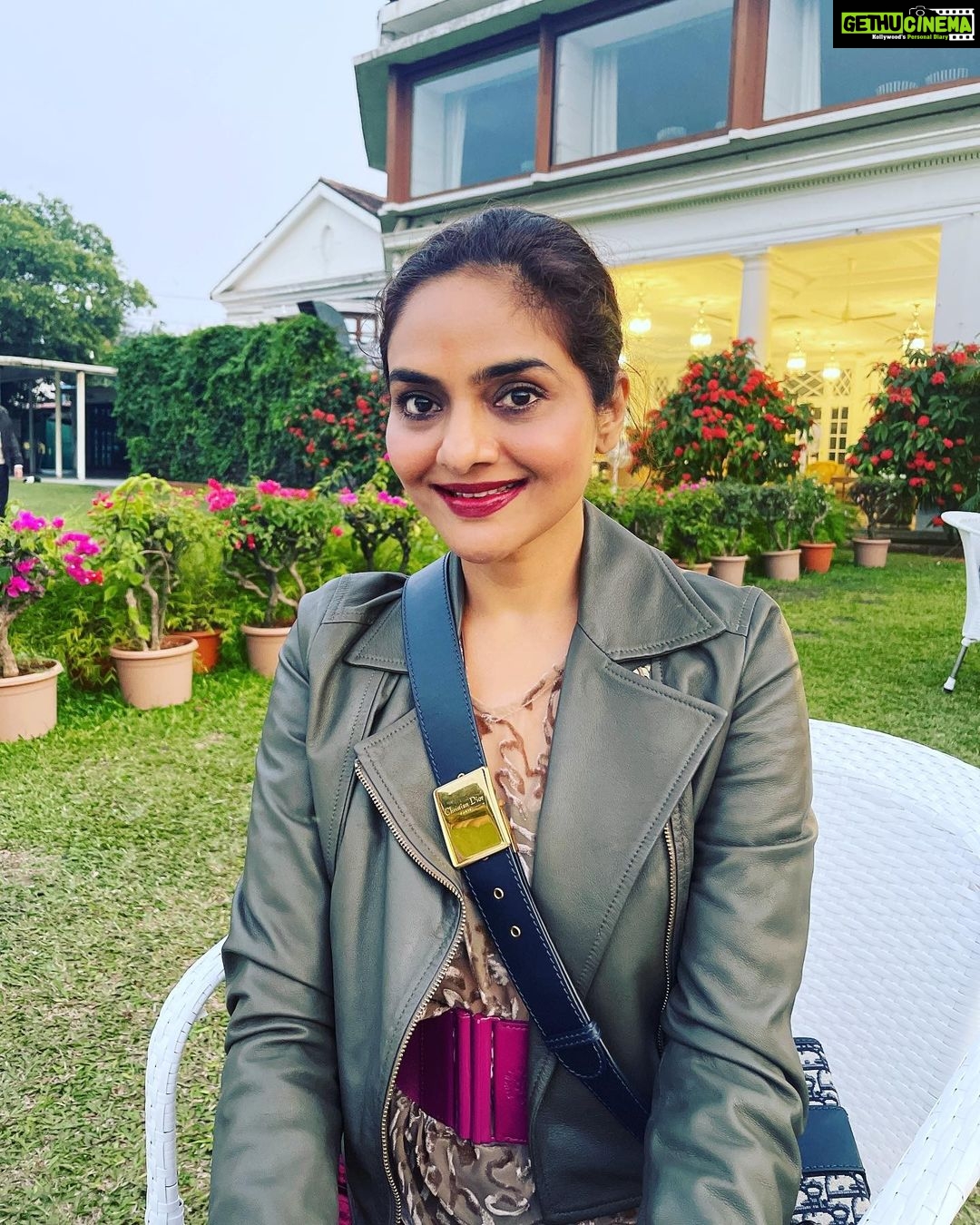 Madhoo Instagram - Photo credit @keiashahh Mumbai, Maharashtra