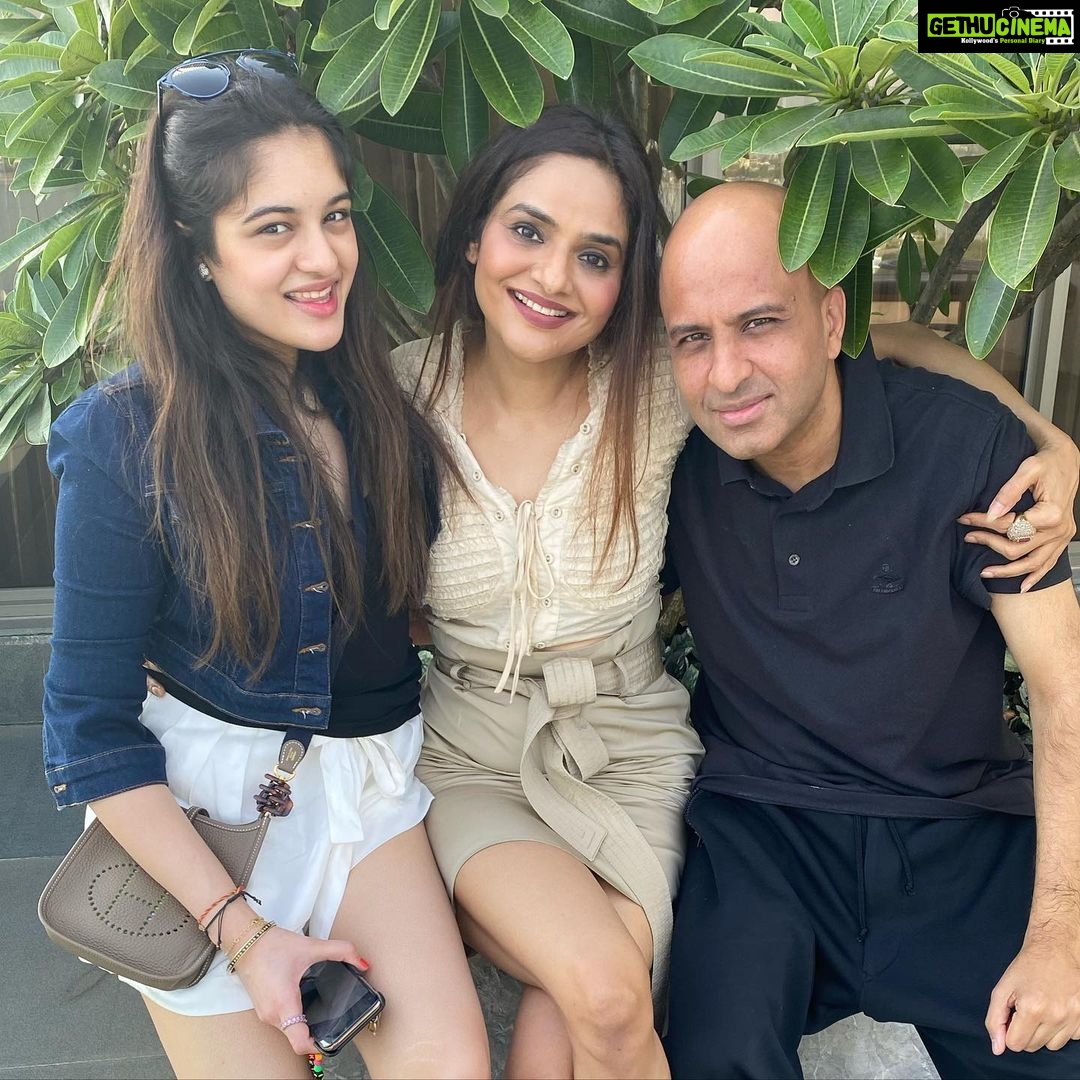 Madhoo Instagram - Miss u my @keiashahh 💜💜💜💜love u all
