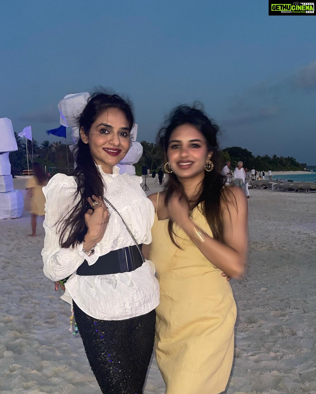 Madhoo Instagram - All good things never have to end 😍😍😍😍😍