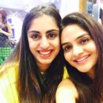 Madhoo Instagram - Happy happy birthday @tiaradhody ❤️❤️💜❤️❤️