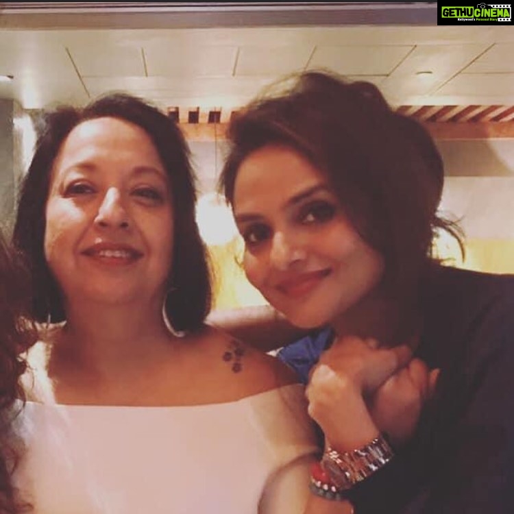 Madhoo Instagram - Am the luckiest to have you on my court 💜💜💜 happy birthday Satty Marty