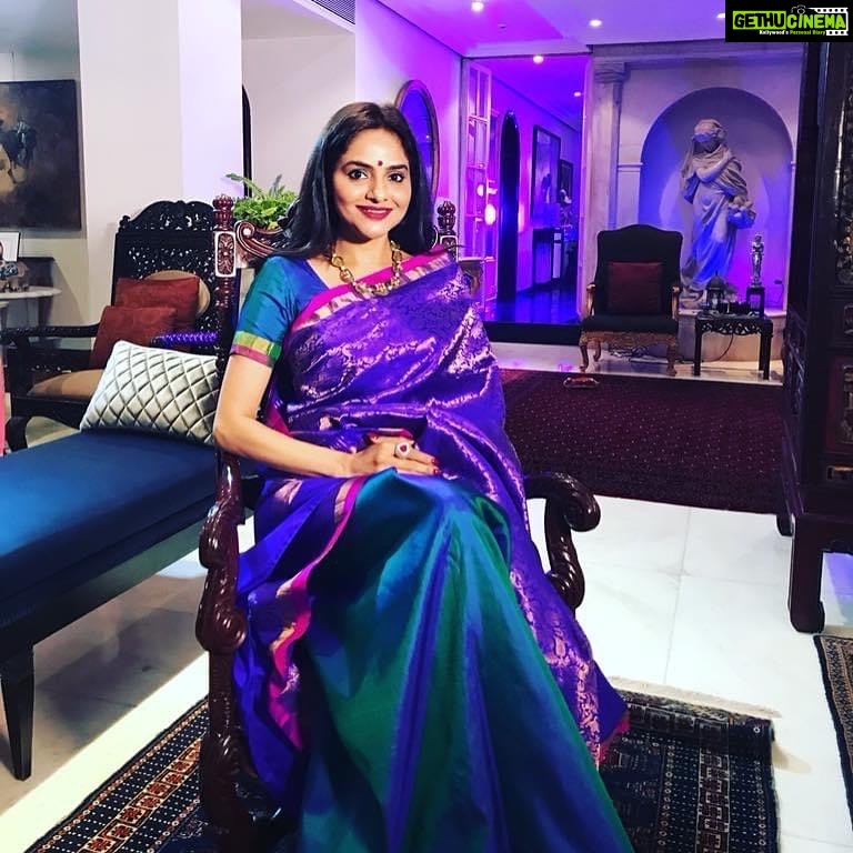 Madhoo Instagram - Purple rain ☂️💜