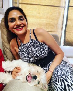 Madhoo Instagram - ❤️❤️❤️