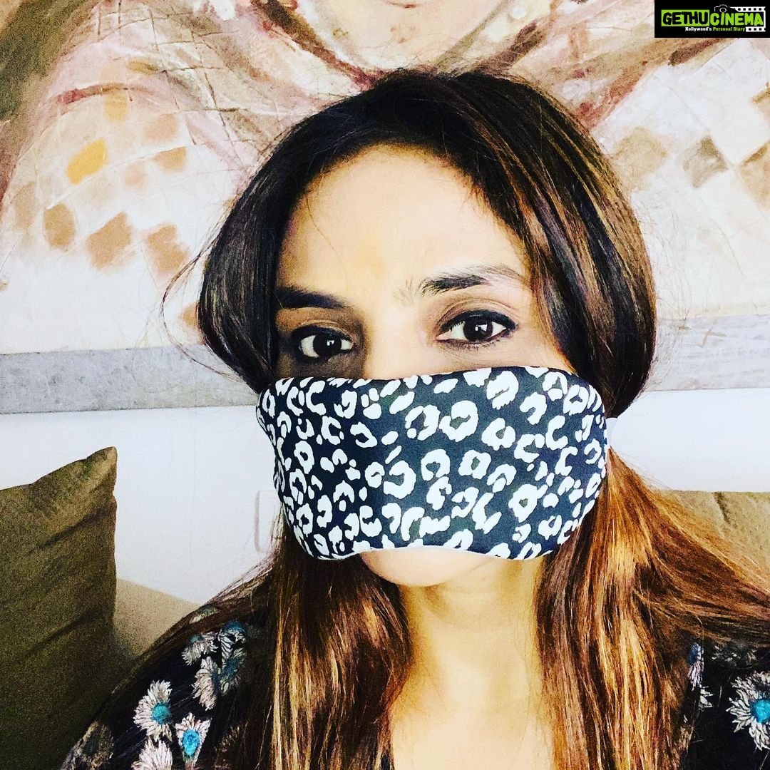 Madhoo Instagram - #maskindia #timesofindia #stayhome #staysafe ❤️❤️❤️❤️❤️