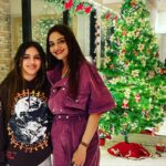 Madhoo Instagram - Love u my baby k @keiashahh miss u sweetheart @ameyaashah 🌸💞