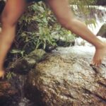 Madhumila Instagram - That's how I take life decisions💁😋😂#lifedecisions #nature #gowiththeflow #liveyourlife #laughatyourself 💕camera @prashantified Irupp Waterfalls Karnataka
