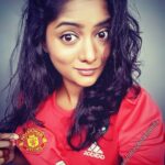 Madhumila Instagram - Lets go Man U! How many fans support the greatest team in the world? #mathumila #officialmathumila #officelakshmi #matchday #MUFC #reddevils #glorygloryunited MUFC Chennai Manchester United Manchester United Fans India