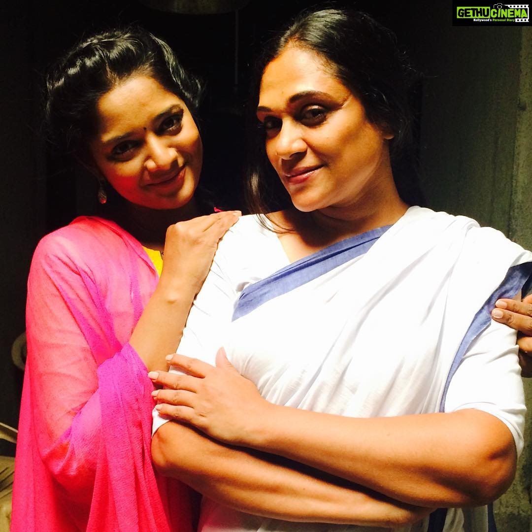 Madhumila Instagram - Saw dat?๐ง๐ Mysteries ahead huh?! โบ๏ธ๐ am with da special person๐#VTV