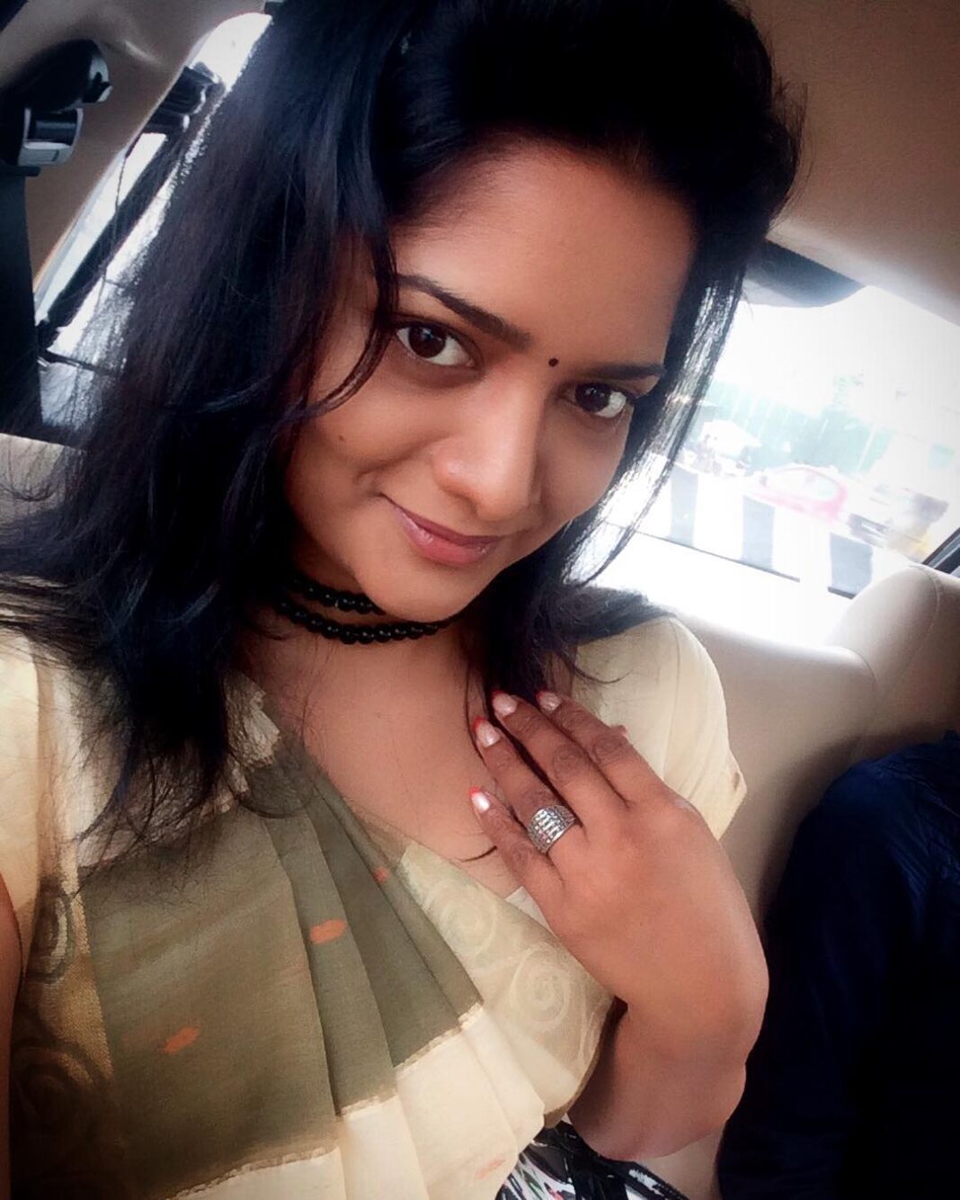 Madhumila Instagram - 💕