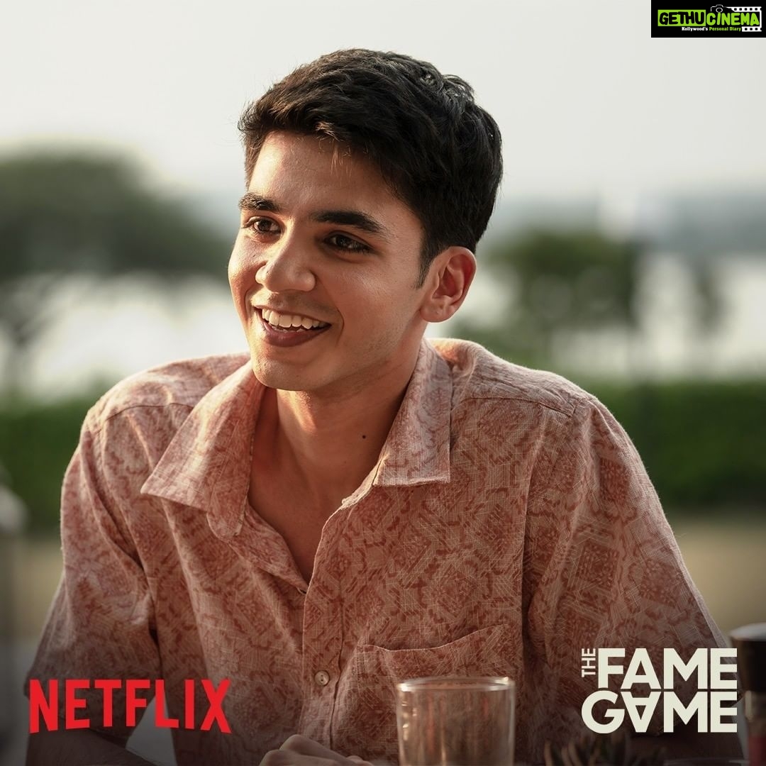 Madhuri Dixit Instagram - There is always a side to fame that the world is oblivious of. What is this side? Is there a cost to fame? Find out soon. ‘The Fame Game’ series premiere 25th February, only on Netflix. #TheFameGame #thefamegameonnetflix @netflix_in @karanjohar @apoorva1972 @newyorksri @somenmishra @bejoynambiar @karishmakohli @sanjaykapoor2500 @manavkaul @mulay.suhasini @lakshvir.saran @muskkaanjaferi @rajshri_deshpande @whogaganarora @nishamehta04 @dharmaticent