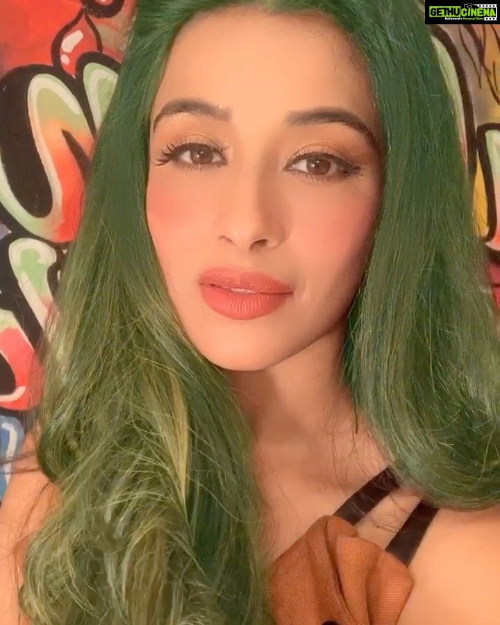 Madhuurima Instagram - Only if I could change my hair colours like we have a new day everyday #vibrant #peppy #color #colourfull #hairstyles #hairtransformation #hairgoals #green #blue #pink #magenta #purple #red #brown #indigo #golden #nyrabanerjee #bts #shooting #love #loveyourbody #loveyourself #grey